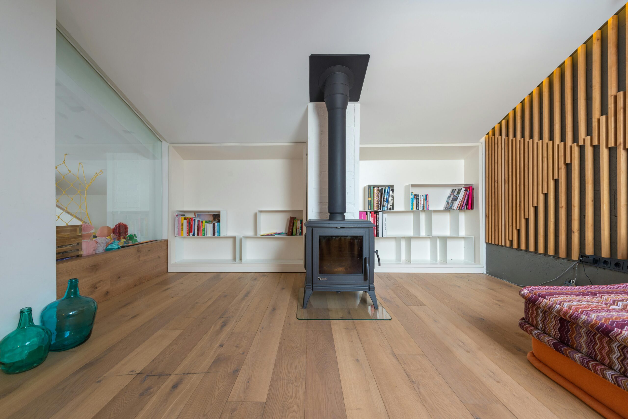 hanging-style-livingroom